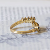 Vintage 18K gold ring with sapphires (0.50ctw approx.) And diamonds (0.20ctw approx.), 1970s