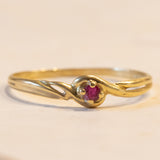 Anello vintage in oro 18K con rubino, anni ‘60/‘70