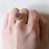 Anello vintage da cocktail in oro 18K con zaffiro viola, anni ‘60/‘70