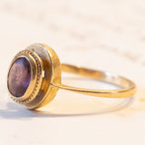 Anello vintage in oro 18K con pasta di vetro viola, anni ‘50