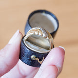 Vintage snake ring in 18K gold with diamonds (0.15ctw approx.), 60s / 70s