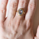 Anello vintage in oro 14K con spinello sintetico azzurro, anni ‘60/‘70
