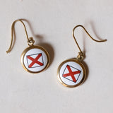 Orecchini vintage in oro giallo 18K con ceramica e smalti, anni ‘80
