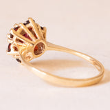 Anello vintage a margherita in oro giallo 14K con granati, anni ‘50/‘60