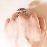 Anello vintage in stile antico a toppa in oro giallo 14K e argento con diamanti (0.56ctw ca.) e rubini, anni '60