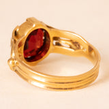 Anello vintage in oro giallo 18K con granato (4.50ct ca.), anni ‘60