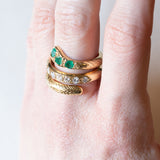 Anello a serpente vintage in oro giallo 18K con smeraldi e diamanti (0.60ctw ca.), anni ‘60