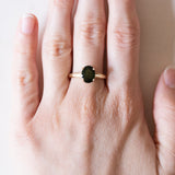 Anello solitario vintage in oro 14K con tsavorite verde, anni ‘70