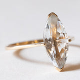 Anello vintage in oro 18K con quarzo azzurro, anni ‘50/‘60
