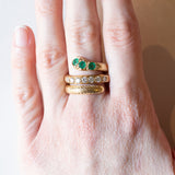 Anello a serpente vintage in oro giallo 18K con smeraldi e diamanti (0.60ctw ca.), anni ‘60