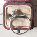 Anello vintage in oro bianco 18K con diamanti (0.29ctw ca.), anni ‘70