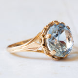 Vintage cocktail ring in 18K gold with blue spinel, 60s / 70s