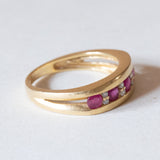 Anello vintage in oro 18K con rubini e diamanti (0.08ctw ca.), anni ‘70