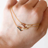 Coppia di collane vintage in oro 18K con rubini/zaffiri (0.50ctw ca.) e diamanti (0.50ctw ca.), anni ‘70