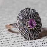 Anello a margherita vintage in stile antico in oro 18K e argento con rubino e diamanti