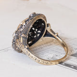 Anello antico in oro 18K e argento con zaffiro e diamanti, anni ‘20