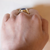 Anello antico da sigillo in oro 14K con lapislazzuli inciso, anni ‘30
