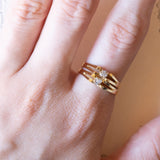 Coppia di anelli vintage in oro 18K con diamanti (0.08ctw ca.), anni ‘70