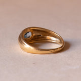 Vintage 18K gold band ring with blue topaz, 60s / 70s