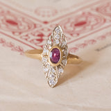 Antique navette ring in 18K gold with ruby and diamonds (0.14ctw approx.), 1930s / 40s