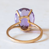 Vintage cocktail ring in 18K gold with dark purple amethyst, 1960s