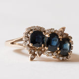 Anello vintage in oro 14K con zaffiri e diamanti (0.28ctw ca.), anni ‘70