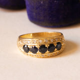 Anello vintage in oro 18K con zaffiri e diamanti, anni ‘50