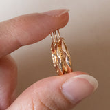 Orecchini vintage a cerchio sfaccettati in oro 18K, anni ‘60