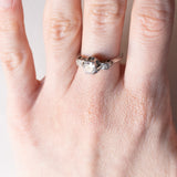 Anello antico in platino con diamanti (0.66ct ca.), anni ‘30