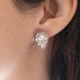 Orecchini Liberty in oro bianco 14K e argento con diamanti di taglio vecchia miniera e di taglio rosa coroné (2ctw ca.), anni ‘10/‘20