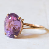 Vintage cocktail ring in 18K gold with dark purple amethyst, 1960s