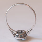 Anello Art Déco in platino e in oro bianco 18K con acquamarina e diamanti, anni ‘30