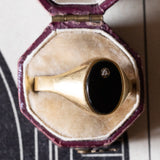 Anello vintage in oro 18K con onice e diamante, anni ‘50/‘60