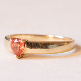 Anello vintage in oro giallo 9K con zaffiro arancione, anni ‘60/‘70