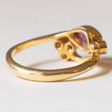 Anello vintage in oro giallo 18K con rubino (0.90ct ca.) e diamanti (0.20ctw ca.), anni ‘70/‘80