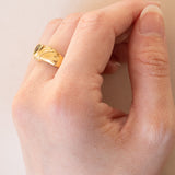 Anello vintage in oro 18K con peridoto verde, anni ‘70