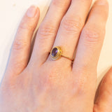 Anello vintage in oro 18K con pasta di vetro viola, anni ‘50