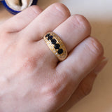 Anello vintage in oro 18K con zaffiri e diamanti, anni ‘50