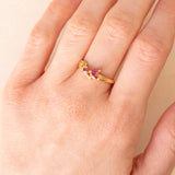 Anello vintage in oro giallo e in oro bianco 18K con rubini e diamanti, anni ‘60