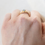 Anello vintage in oro 18K con topazio azzurro, anni ‘50/‘60