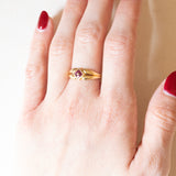 Anello vintage in oro giallo 18K con rubini, anni ‘70