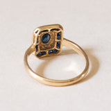 Anello vintage in oro 18K con zaffiri e diamanti, anni ‘40/‘50