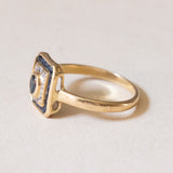 Anello vintage in oro 18K con zaffiri e diamanti, anni ‘40/‘50