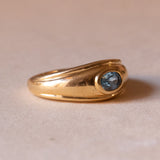 Vintage 18K gold band ring with blue topaz, 60s / 70s