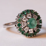 Vintage 14K white gold ring with emeralds (1.48ctw approx.) And diamonds (0.40ctw approx.), 60s / 70s