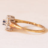 Anello vintage a margherita in oro giallo e in oro bianco 14K con zaffiro (0.05ct ca.) e diamanti (0.20ctw ca.), anni ‘40/‘50