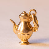 Ciondolo vintage a forma di caffettiera in oro 18K