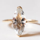 Anello vintage in oro 18K con quarzo azzurro, anni ‘50/‘60