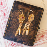 Orecchini in oro 18K con paste di vetro rosse, anni ‘40