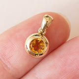 Ciondolo vintage in oro 9K con quarzo citrino, anni ‘70
